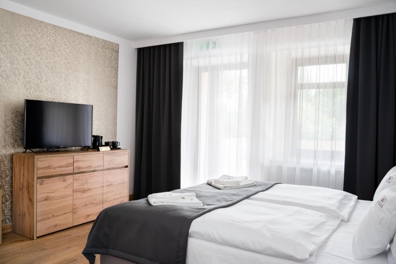 Apartamenty Villa 82, Parking Gorzow Wielkopolski Bagian luar foto